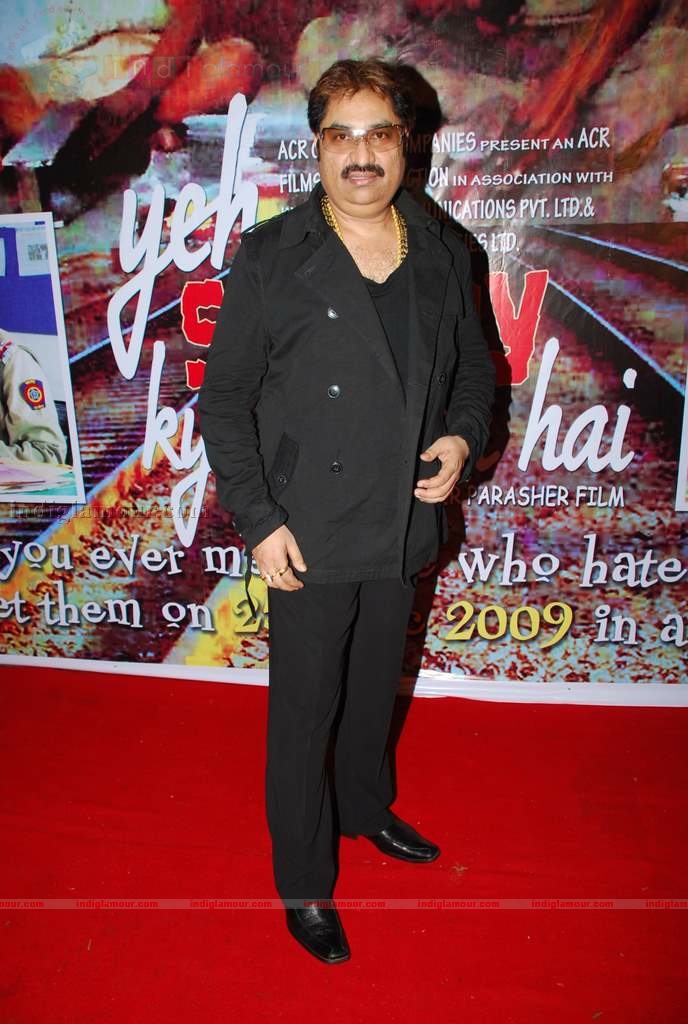 Kashmira shah at Yeh Sunday Kyun Aata Hai film music launch Event hd photo