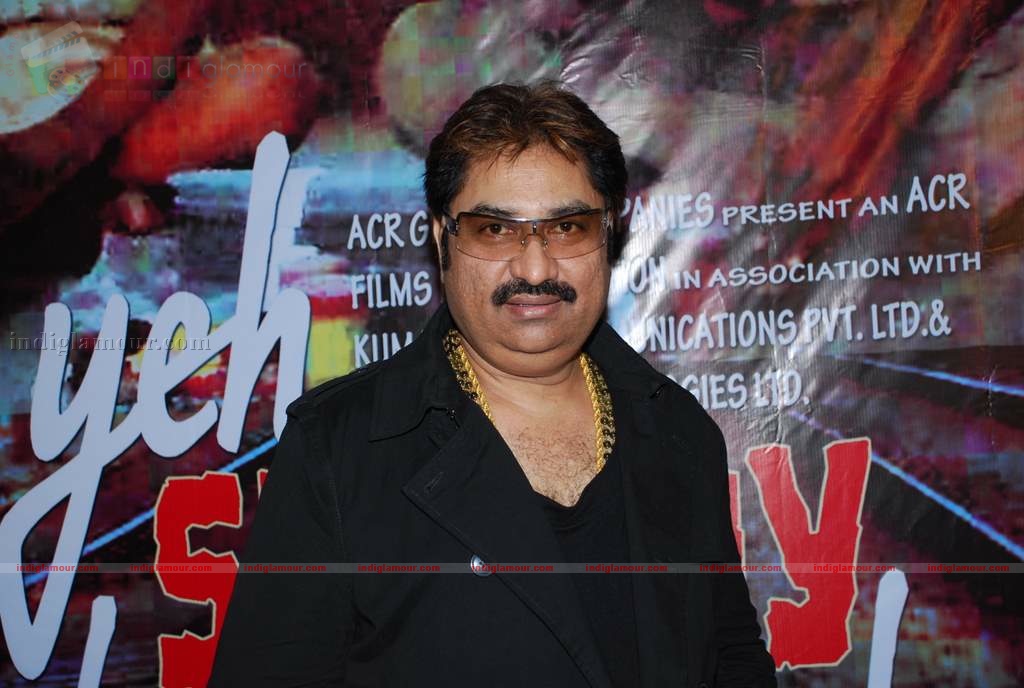 Kashmira shah at Yeh Sunday Kyun Aata Hai film music launch Event hd photo