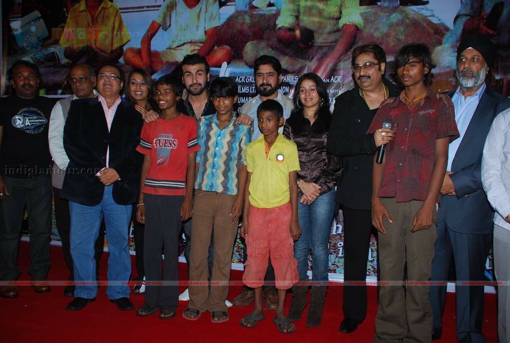 Kashmira shah at Yeh Sunday Kyun Aata Hai film music launch Event hd photo