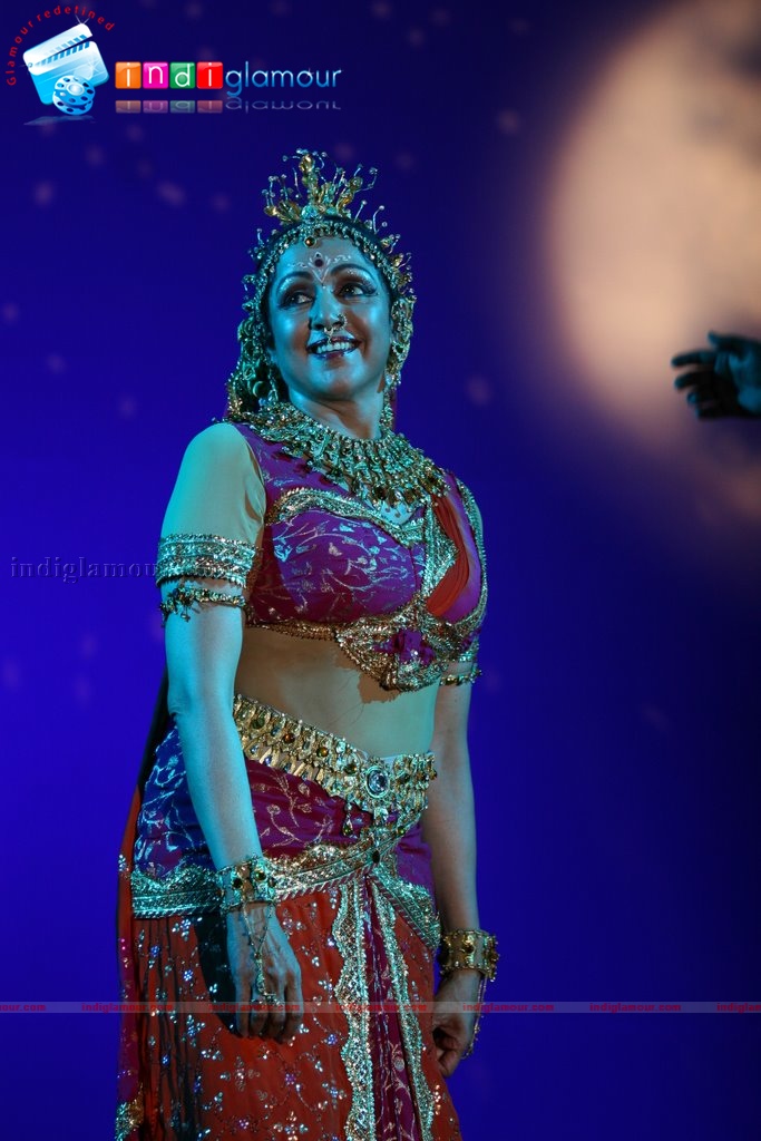 Rani Watches Hema malini's performance Event hd photo