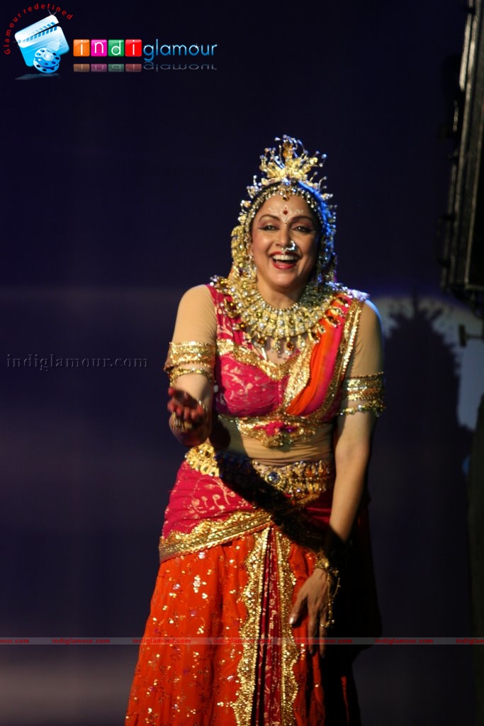 Rani Watches Hema malini's performance Event hd photo