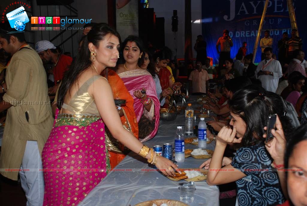 Rani Mukherji Event hd photo