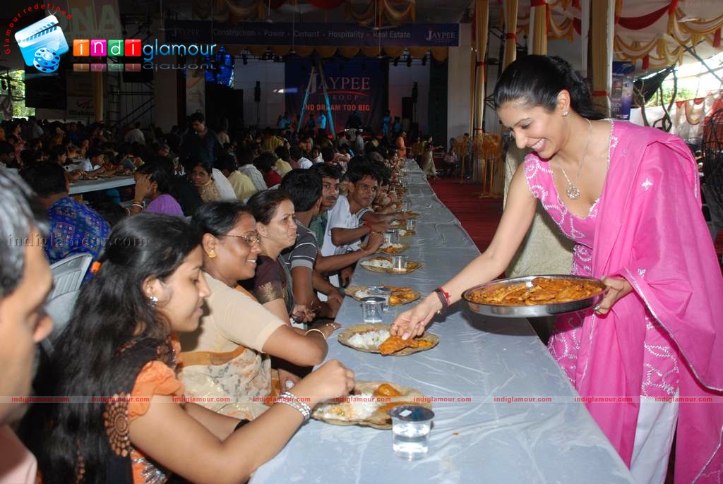 Rani Mukherji Event hd photo