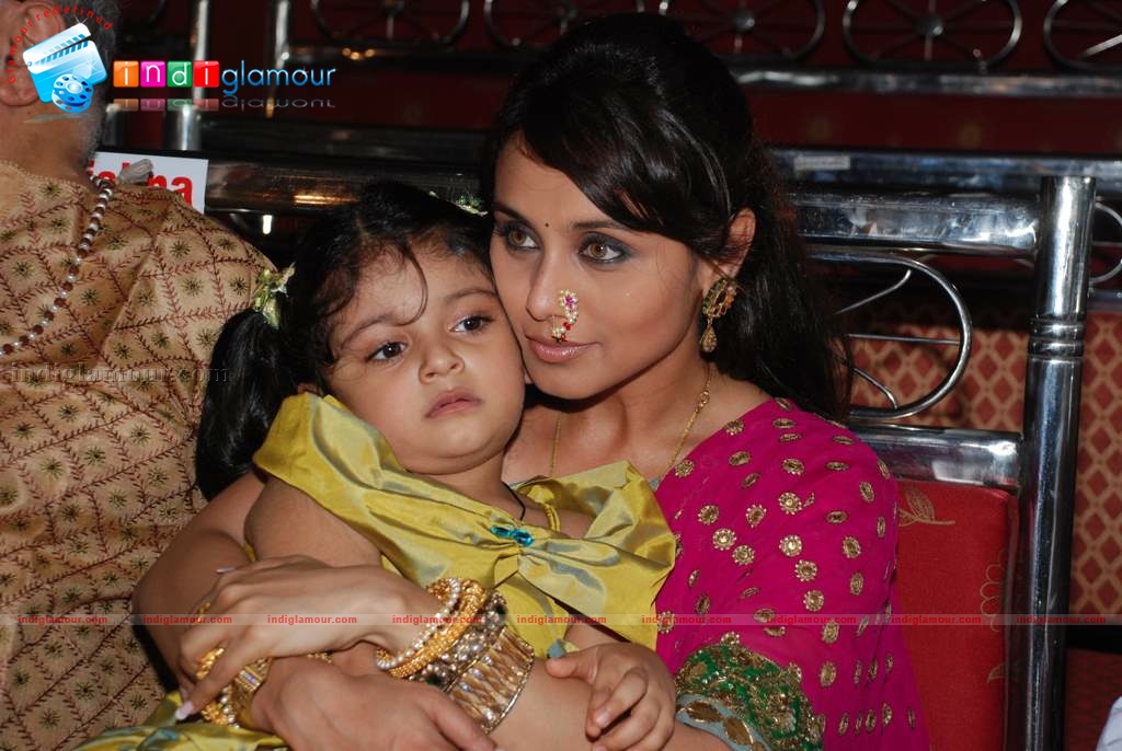 Rani Mukherji Event hd photo