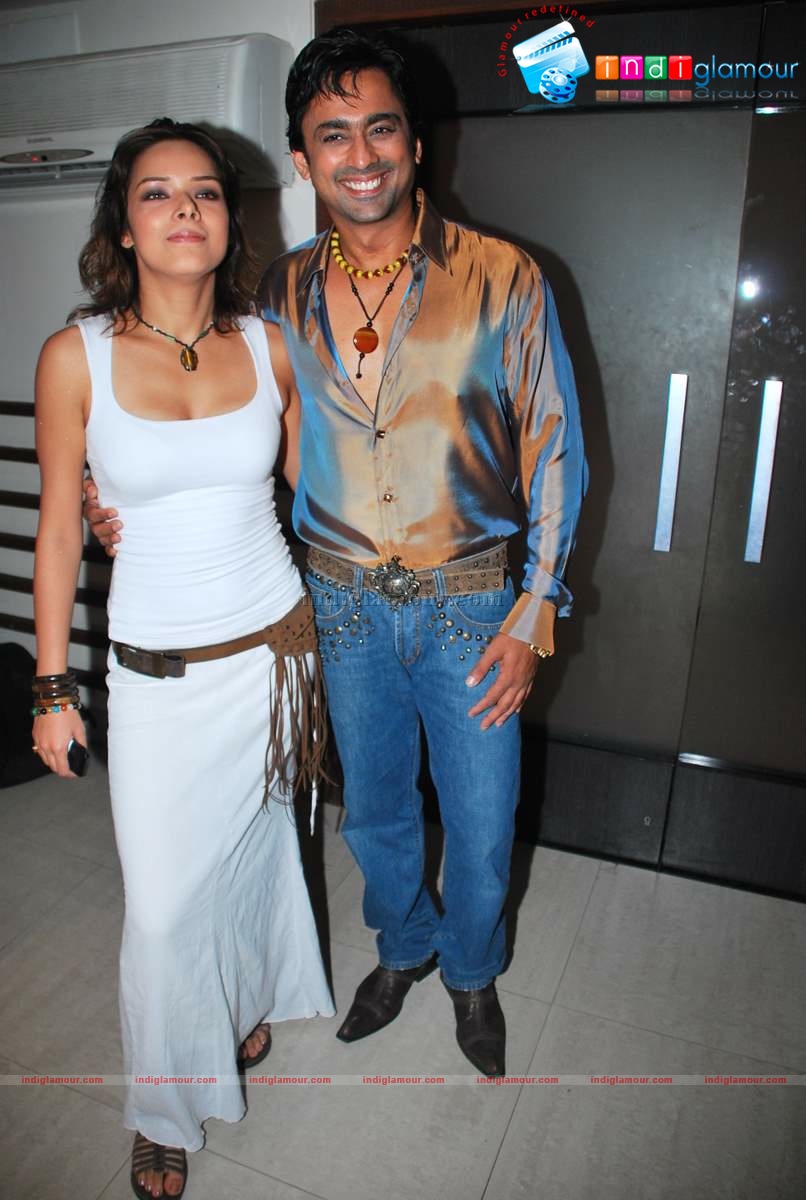 Udita Goswami, Ruslaan at Chase film bash Event hd photo