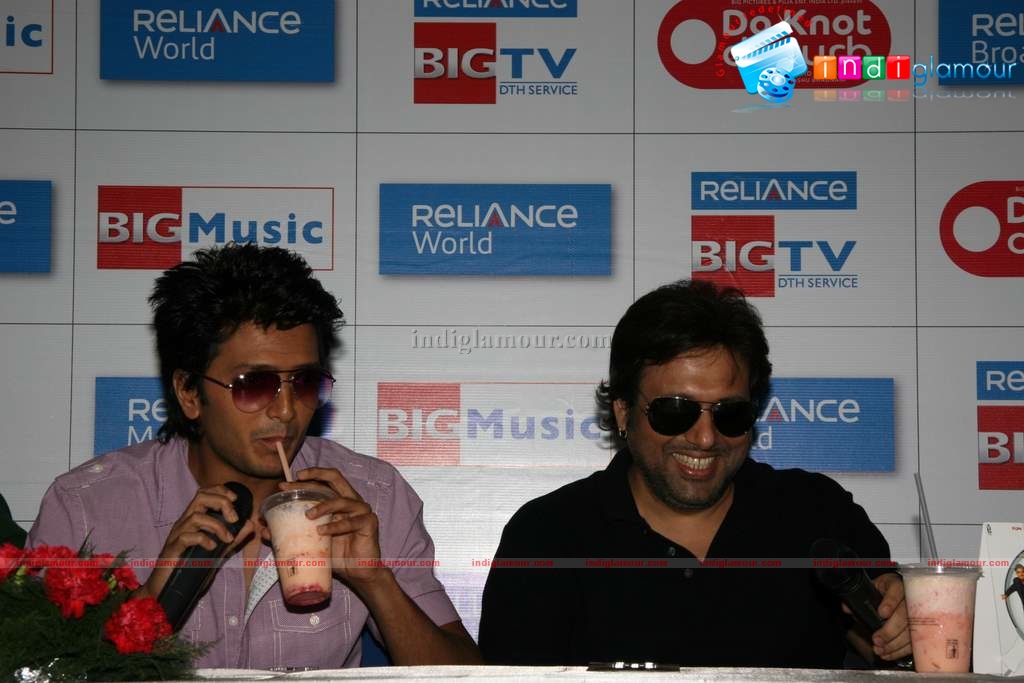 Do Knot Disturb video conference Reliance Web World Event hd photo