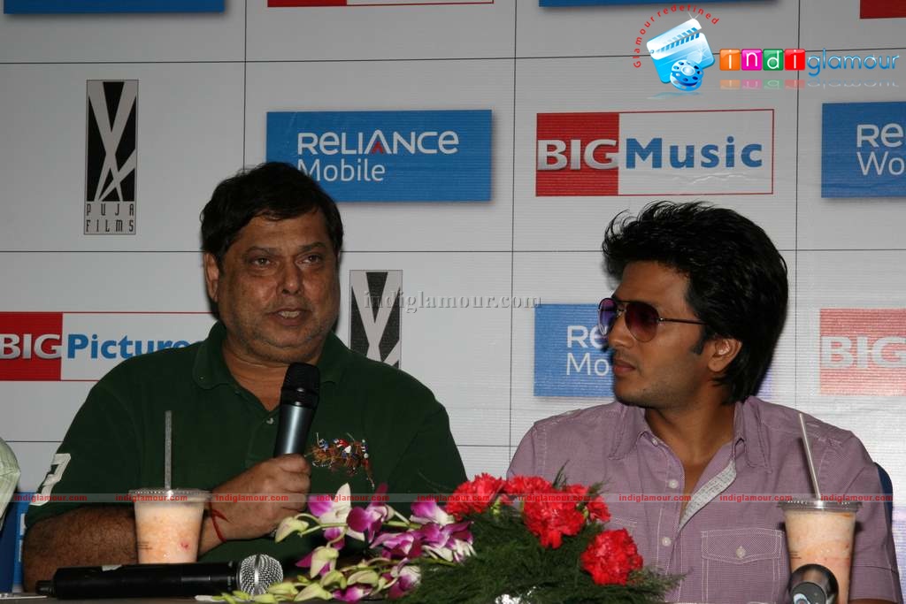 Do Knot Disturb video conference Reliance Web World Event hd photo
