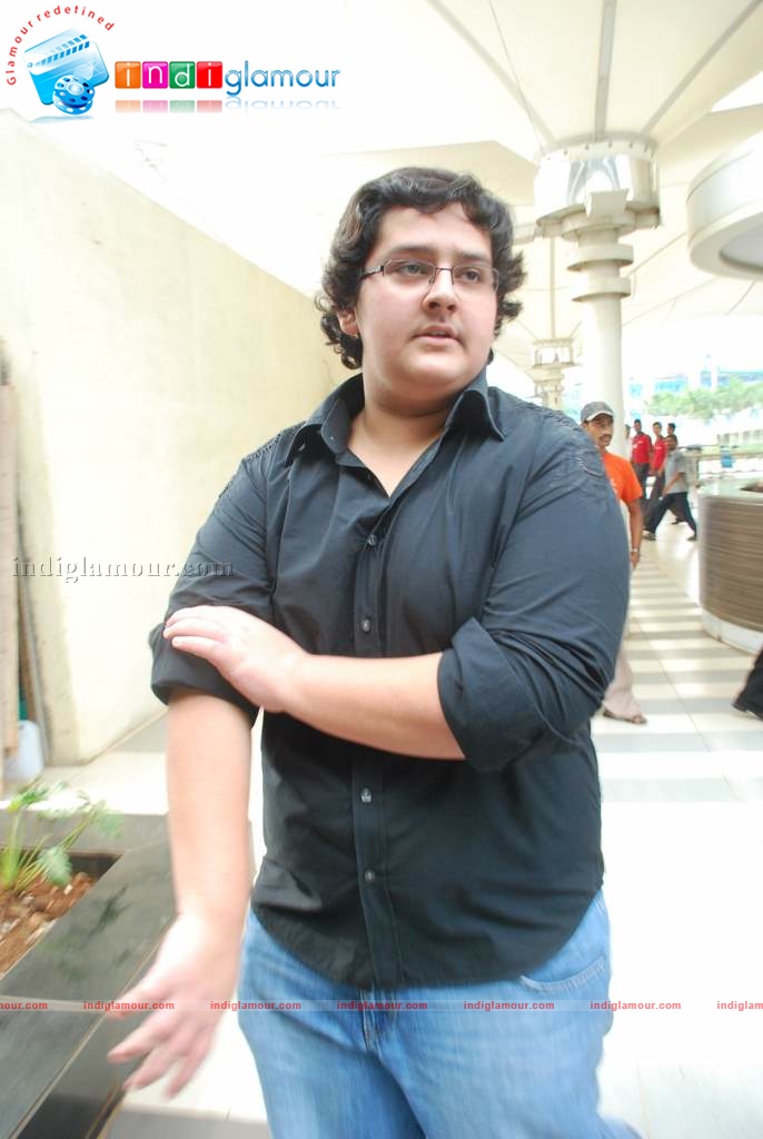 Jermaine Jackson arrives in Mumbai to record with Adnan Sami  Event hd photo