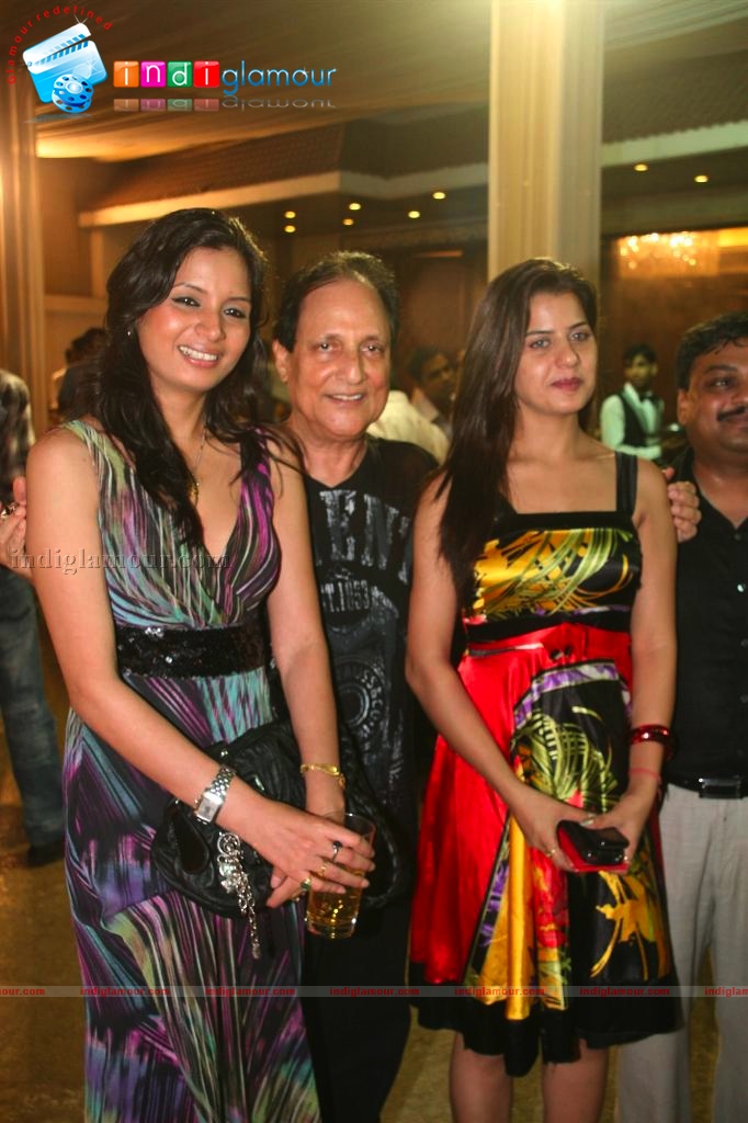 Prem Chopra honored by Foundation for amity and national solidarity Event hd photo