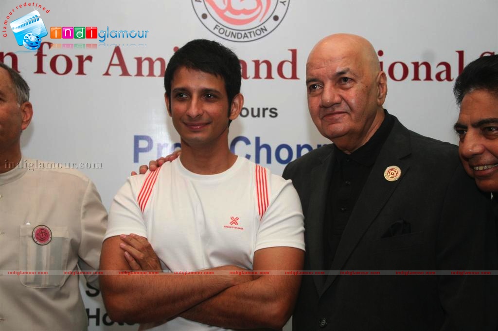 Prem Chopra honored by Foundation for amity and national solidarity Event hd photo