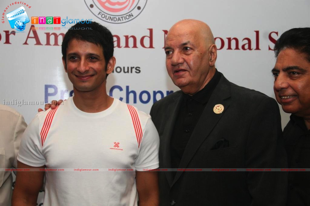 Prem Chopra honored by Foundation for amity and national solidarity Event hd photo