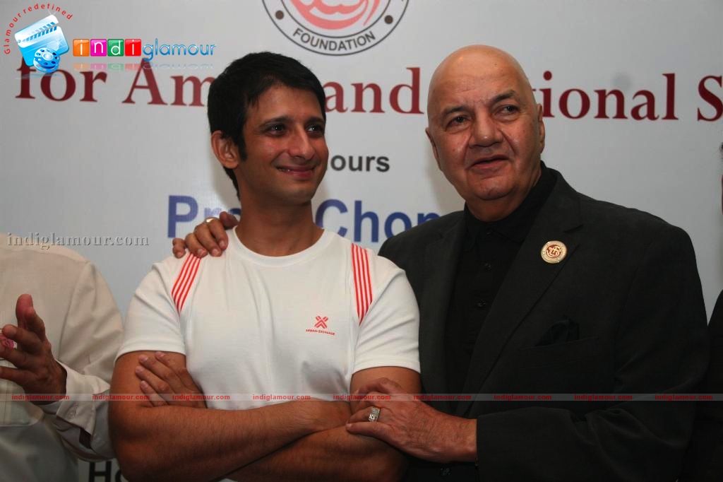 Prem Chopra honored by Foundation for amity and national solidarity Event hd photo