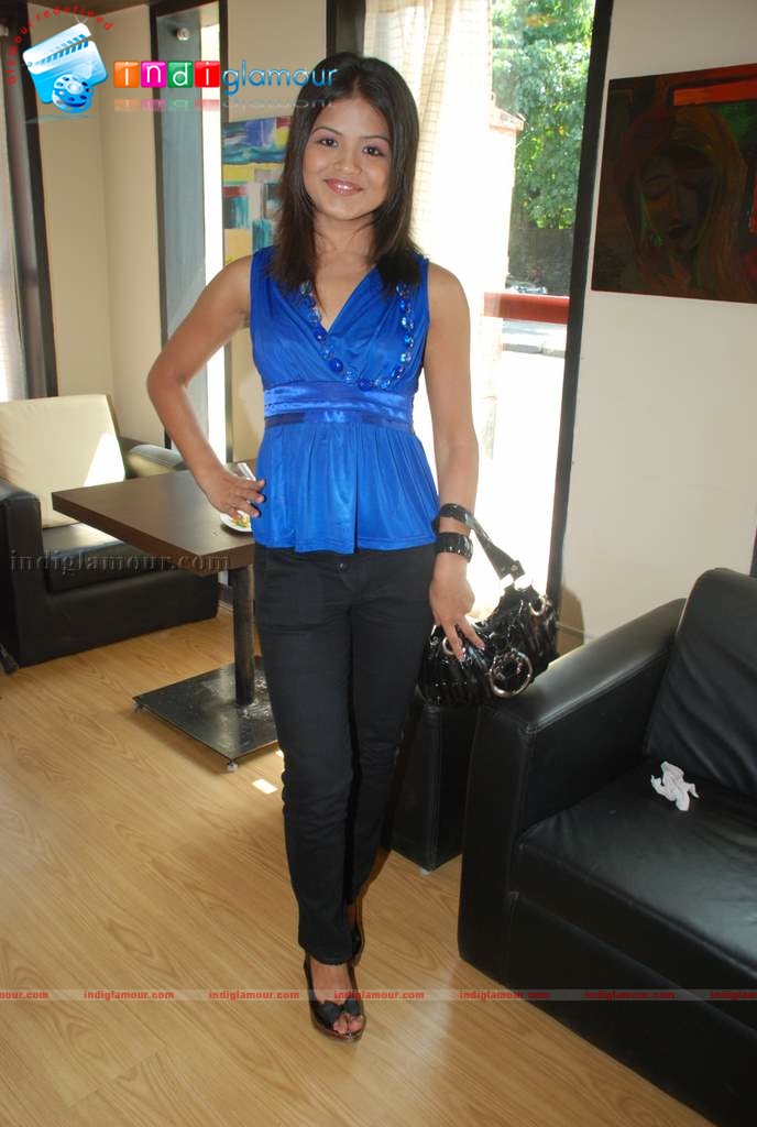 Anaida at Rolling Beans brunch Event hd photo