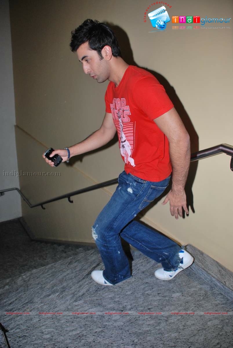 Exclusive Wake Up Sid photo shoot for bookmyshow.com winners Event hd photo