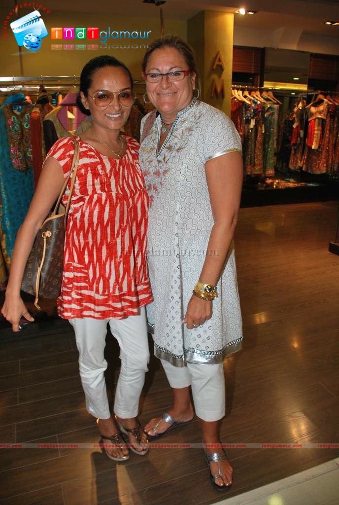 Gen Next designers of Lakme Fashion Week showcase at Amara Event hd photo
