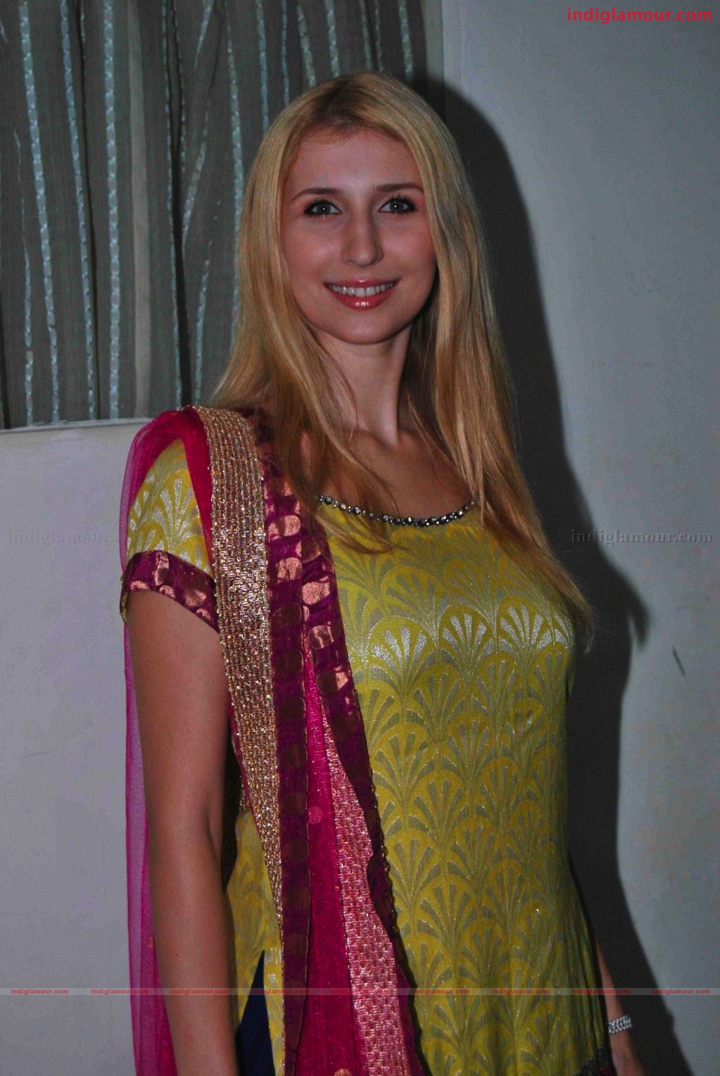  Baisakhi celebrations with Jatinder,RaveenaTondon,Mahima Choudary and Tisca Chopra Event hd photo