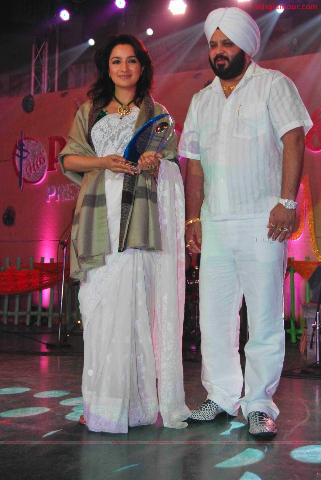  Baisakhi celebrations with Jatinder,RaveenaTondon,Mahima Choudary and Tisca Chopra Event hd photo