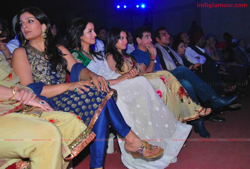  Baisakhi celebrations with Jatinder,RaveenaTondon,Mahima Choudary and Tisca Chopra Event hd photo