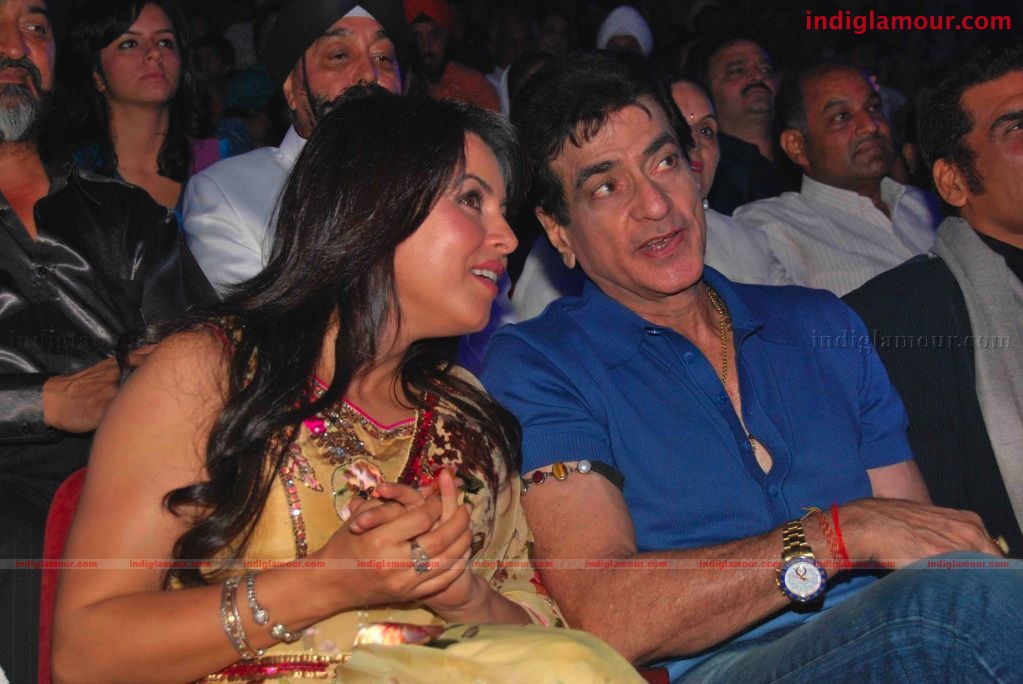  Baisakhi celebrations with Jatinder,RaveenaTondon,Mahima Choudary and Tisca Chopra Event hd photo