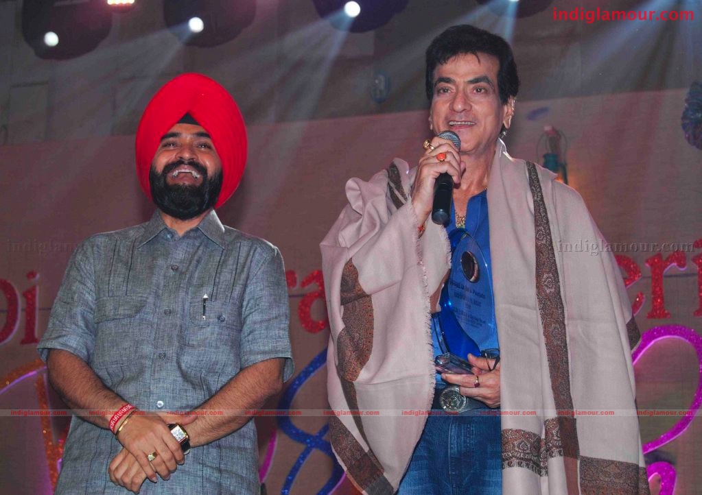  Baisakhi celebrations with Jatinder,RaveenaTondon,Mahima Choudary and Tisca Chopra Event hd photo
