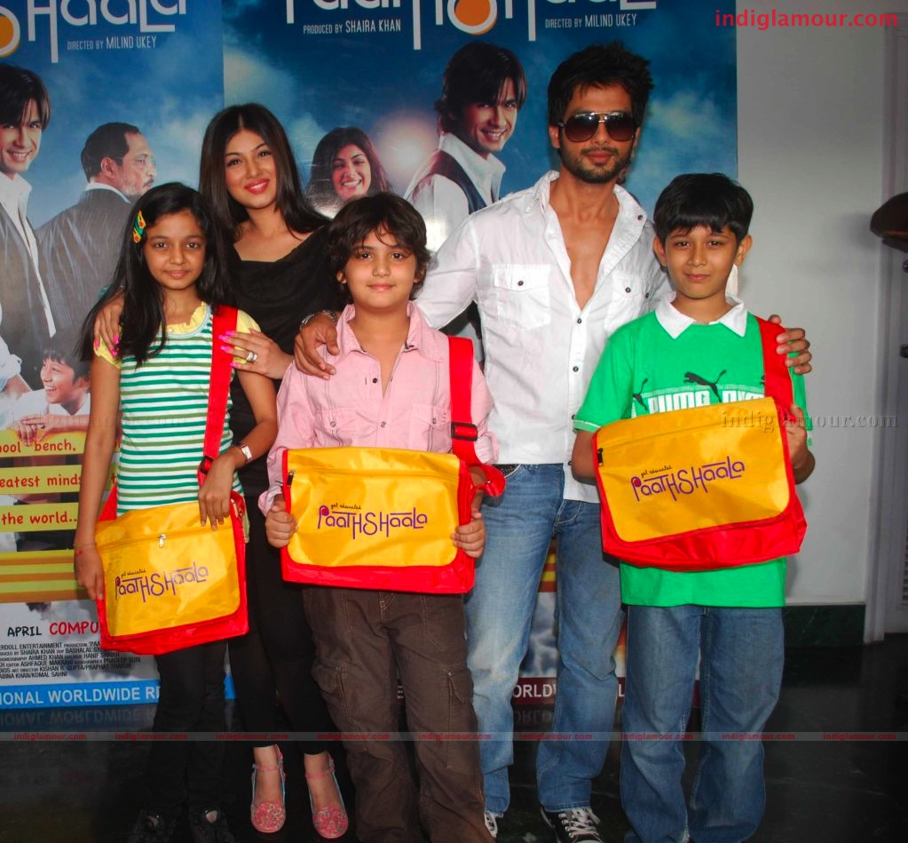 Sahid Kapoor and Ayesha Takiya promotes Paathshala Event hd photo