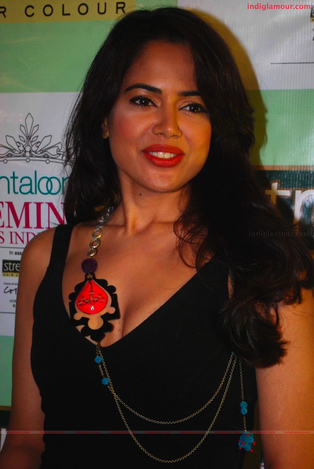 Sameera Reddy at Streax event Event hd photo
