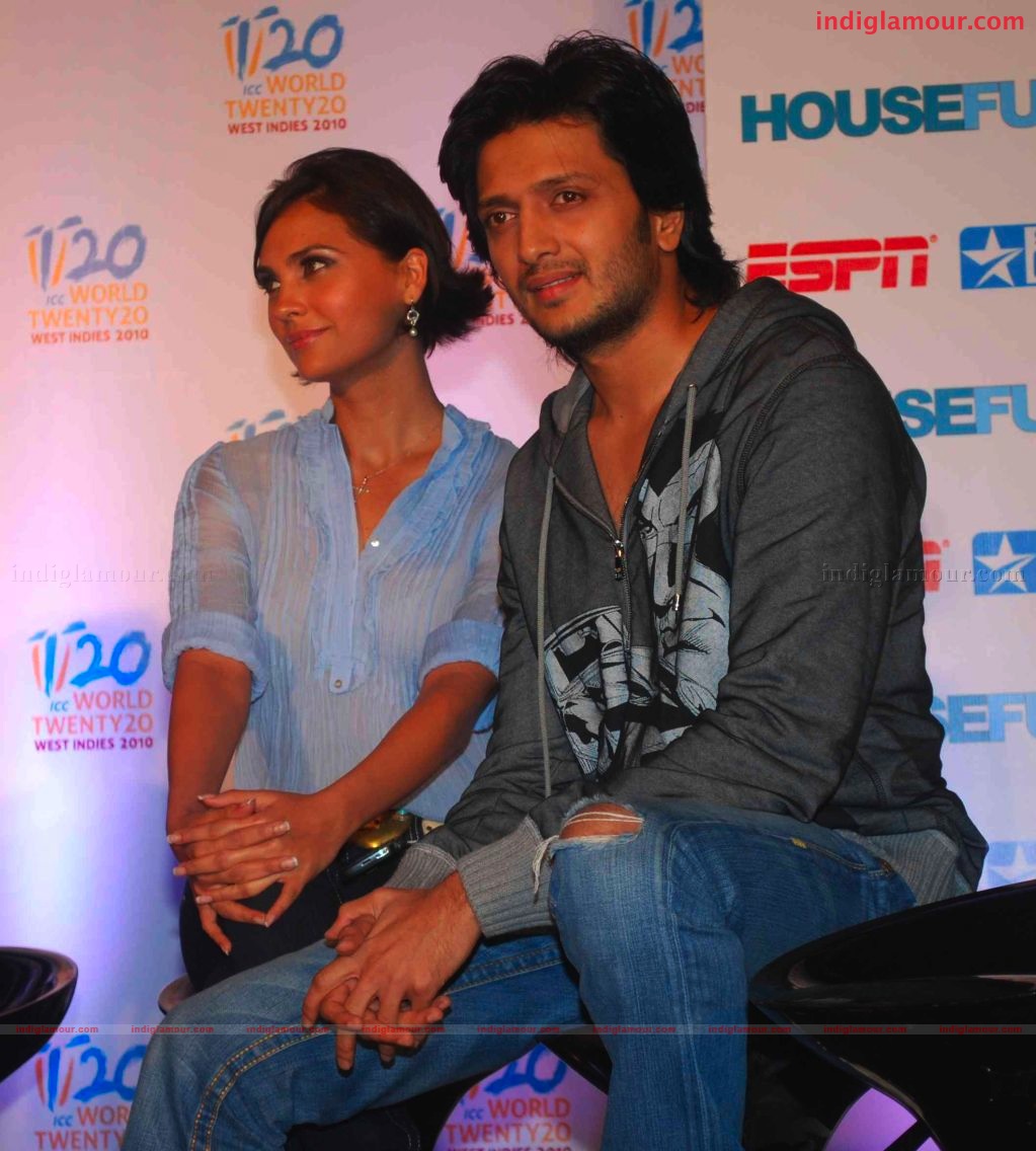 House Full Ties up with Twenty 20 Event hd photo