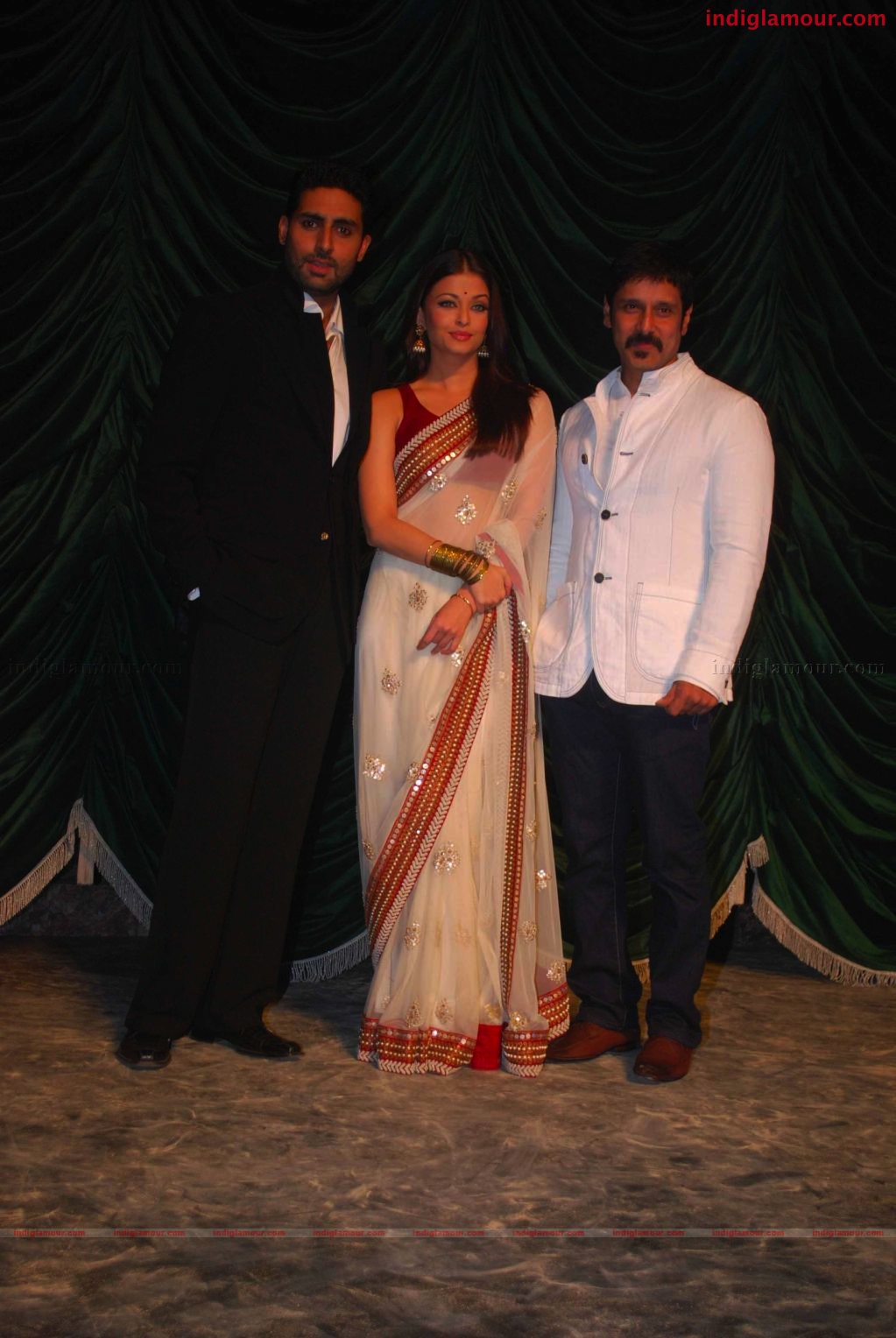 Raavan Grand Music Launch Event hd photo