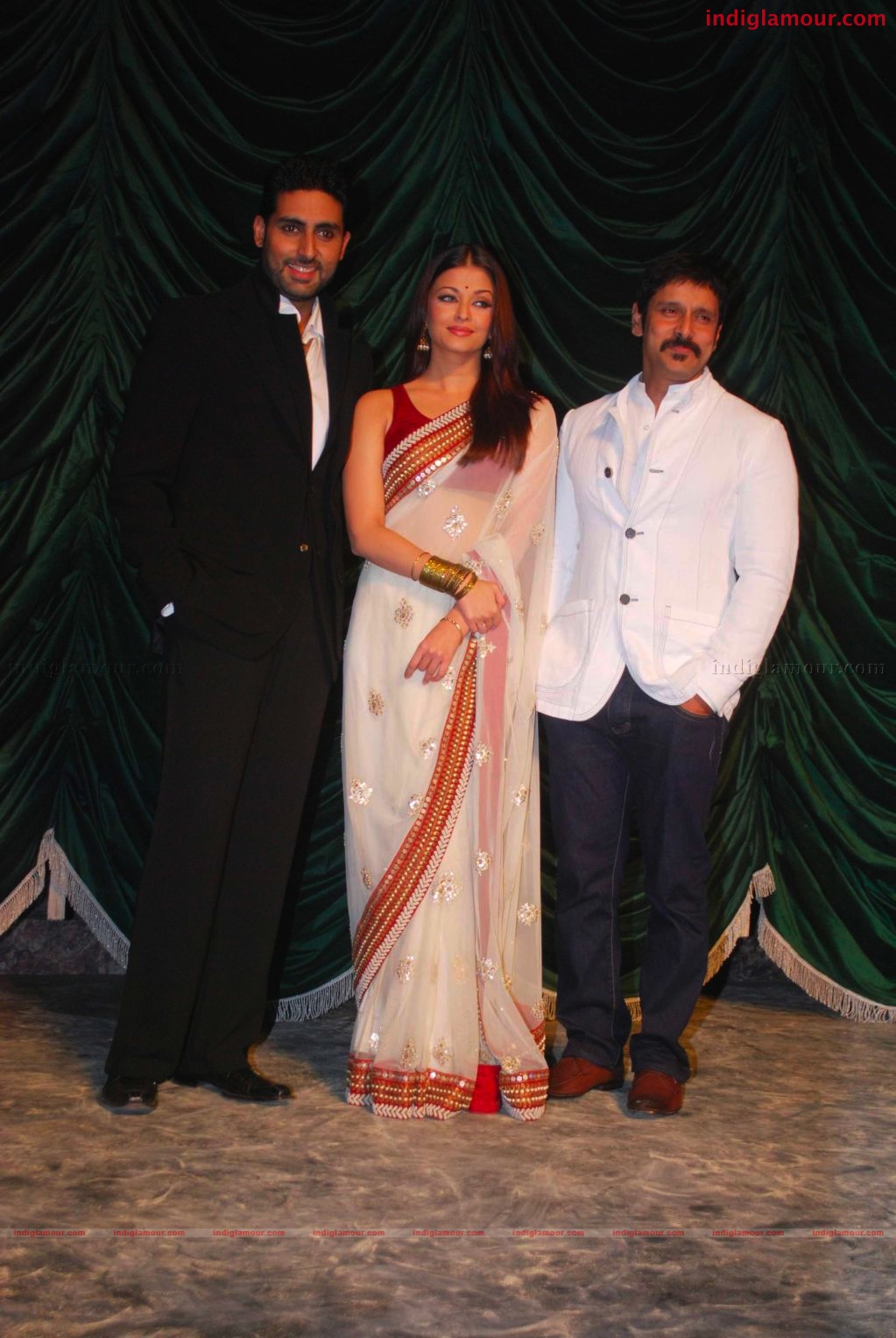Raavan Grand Music Launch Event hd photo
