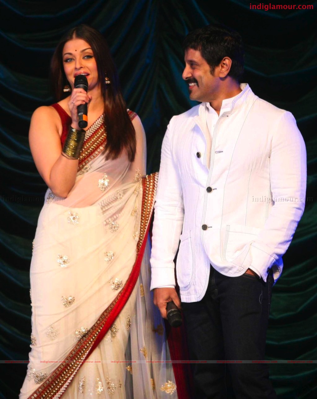 Raavan Grand Music Launch Event hd photo