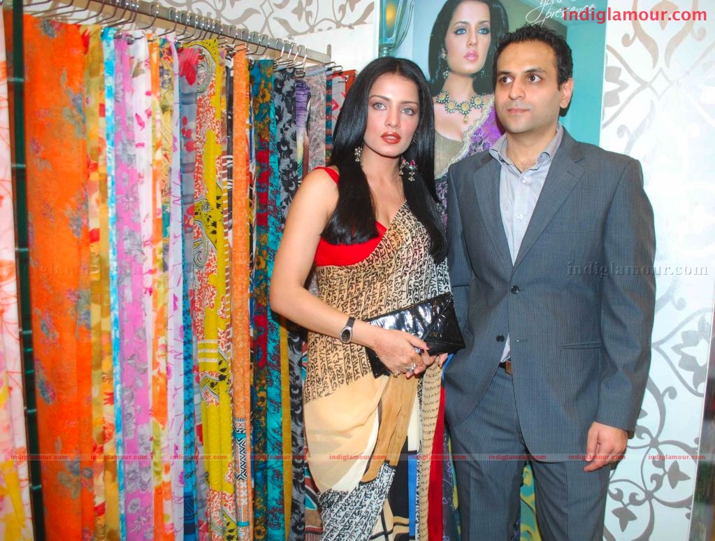 Celina Jaitley Jashan Sarees Event hd photo