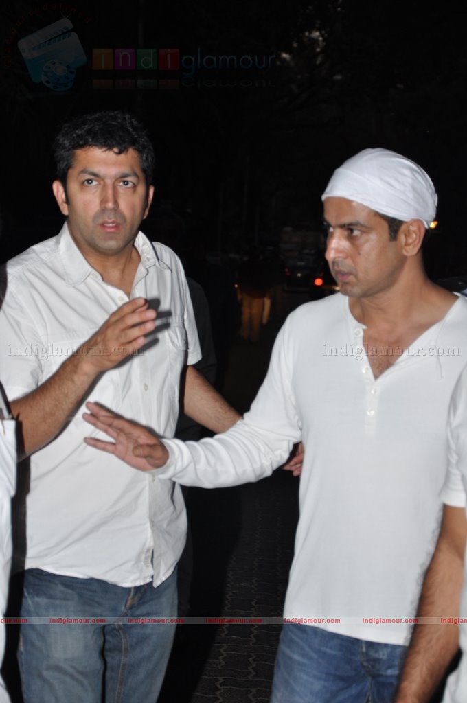 Bollywood pays homage to Aamir Khan's father Tahir Hussain Event hd photo