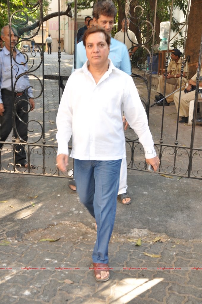 Bollywood pays homage to Aamir Khan's father Tahir Hussain Event hd photo