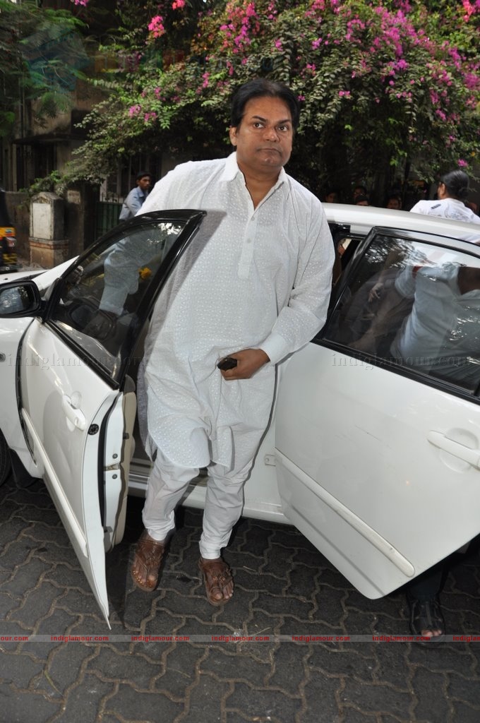 Bollywood pays homage to Aamir Khan's father Tahir Hussain Event hd photo