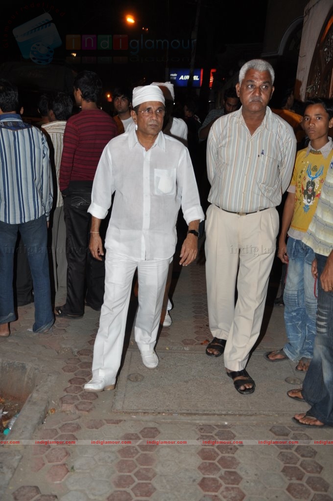 Bollywood pays homage to Aamir Khan's father Tahir Hussain Event hd photo
