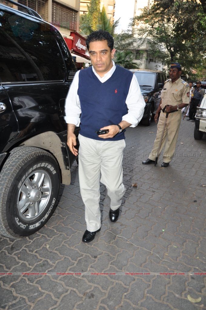 Bollywood pays homage to Aamir Khan's father Tahir Hussain Event hd photo