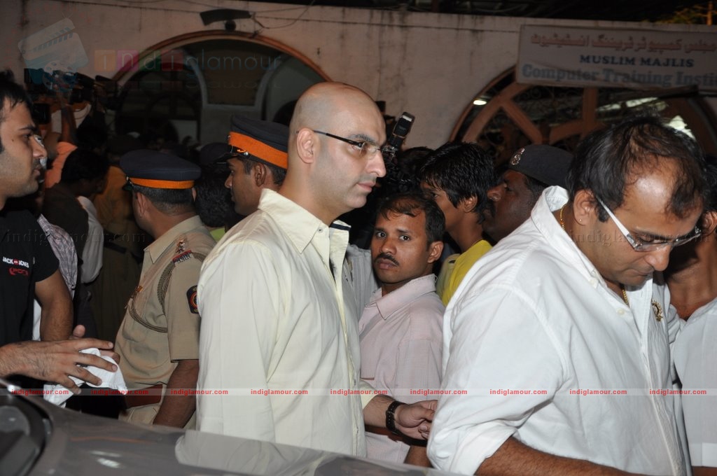 Bollywood pays homage to Aamir Khan's father Tahir Hussain Event hd photo