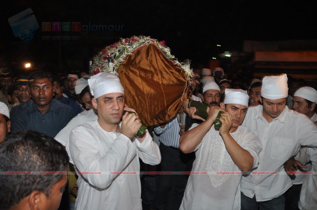 Bollywood pays homage to Aamir Khan's father Tahir Hussain Event hd photo