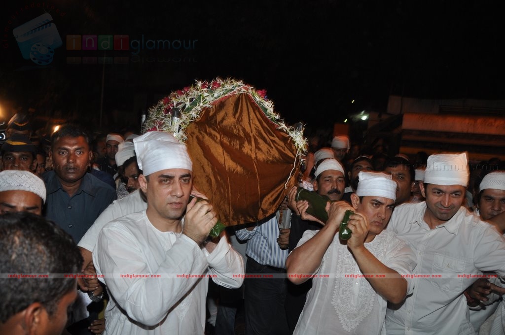 Bollywood pays homage to Aamir Khan's father Tahir Hussain Event hd photo