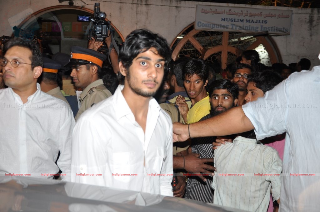 Bollywood pays homage to Aamir Khan's father Tahir Hussain Event hd photo