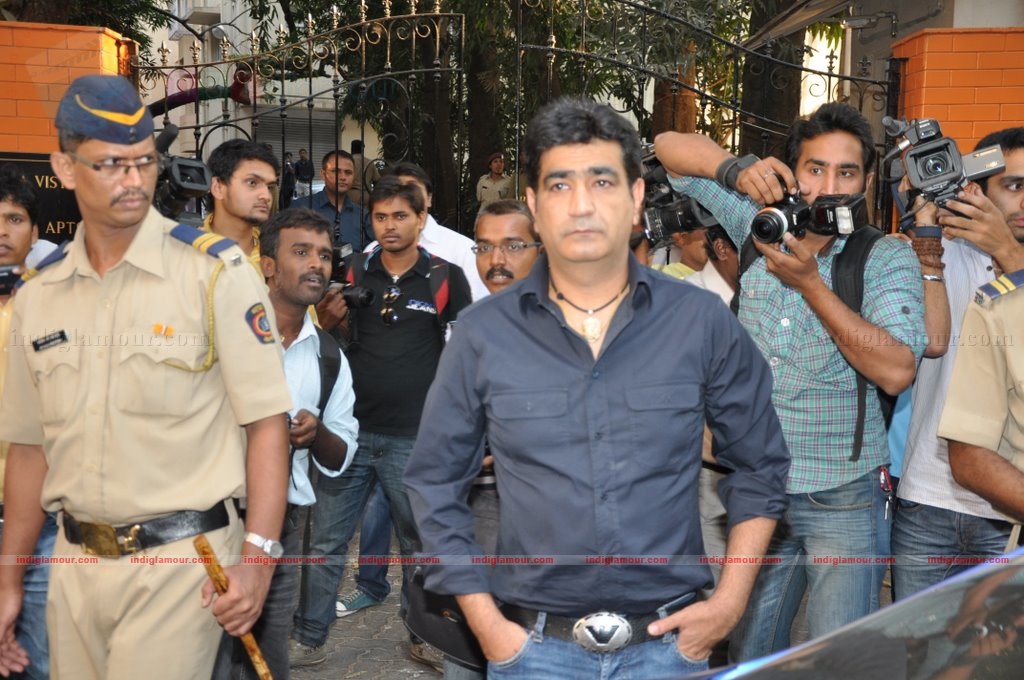 Bollywood pays homage to Aamir Khan's father Tahir Hussain Event hd photo