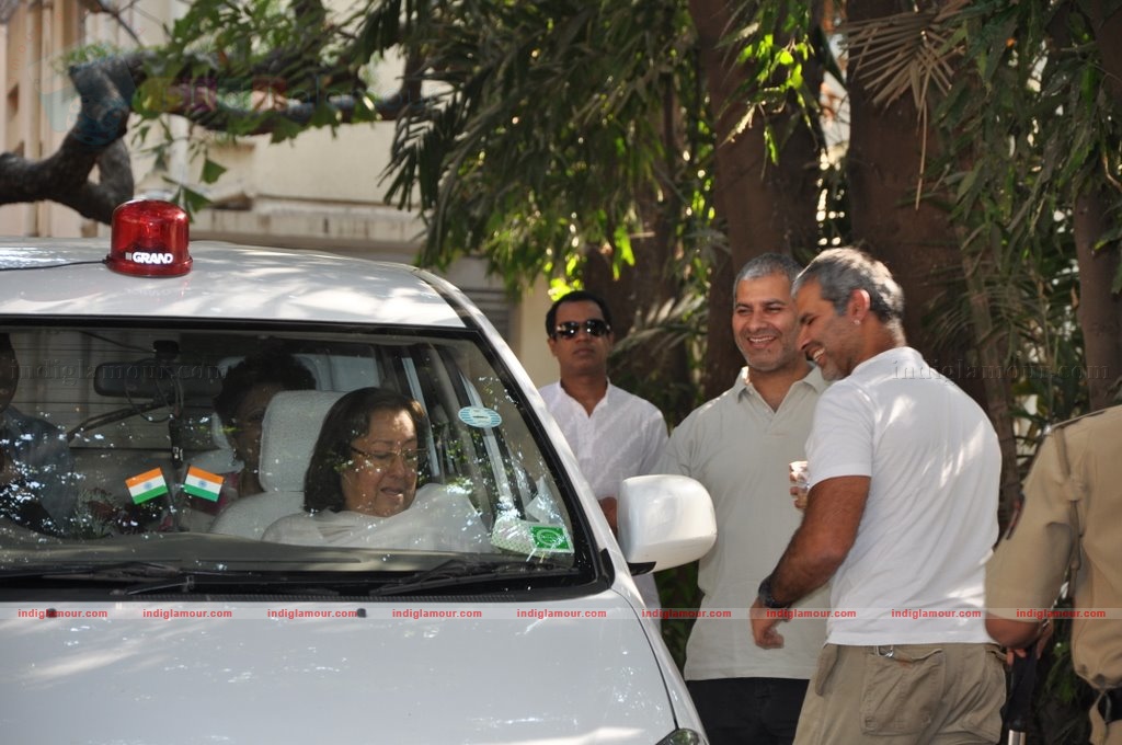 Bollywood pays homage to Aamir Khan's father Tahir Hussain Event hd photo