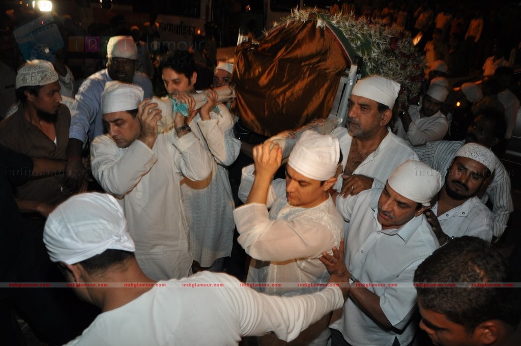 Bollywood pays homage to Aamir Khan's father Tahir Hussain Event hd photo