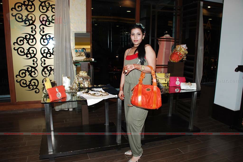 Designers Nachiket Barve, Cherie D and Neha Aggarwal showcase their new collection at Amara Event hd photo