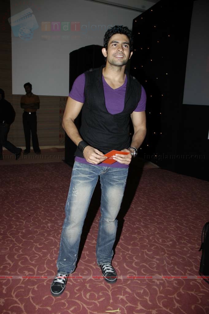 Vivek Oberoi at Big Mumbaikar Awards Event hd photo