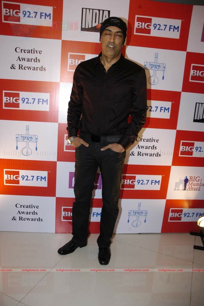 Vivek Oberoi at Big Mumbaikar Awards Event hd photo