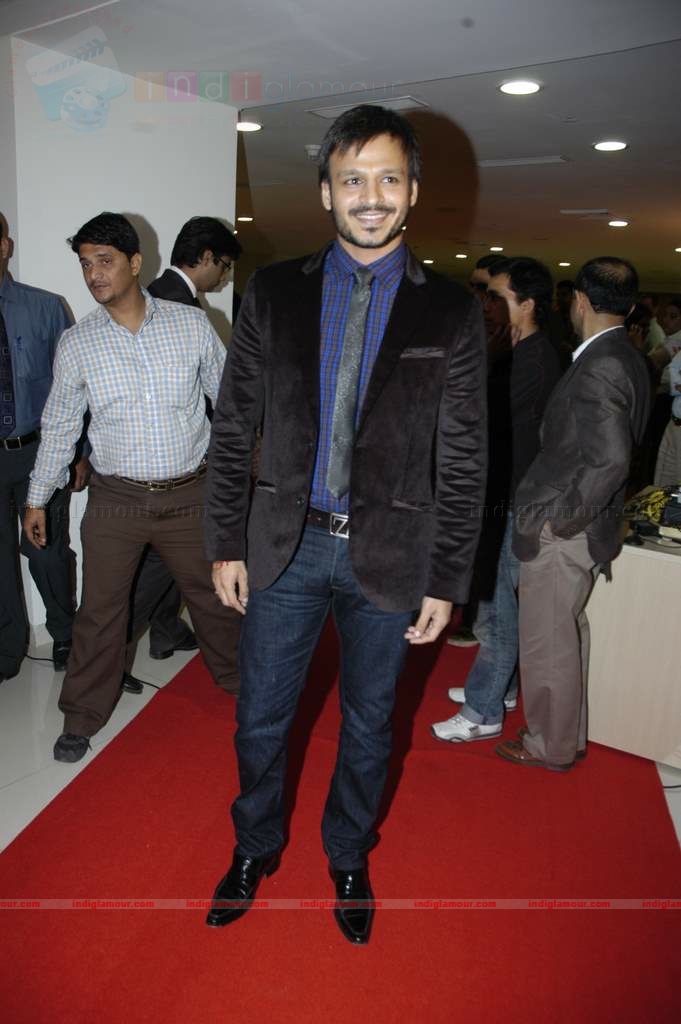 Vivek Oberoi at Big Mumbaikar Awards Event hd photo