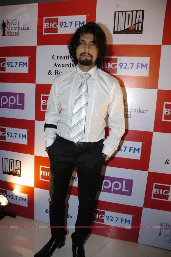 Vivek Oberoi at Big Mumbaikar Awards Event hd photo