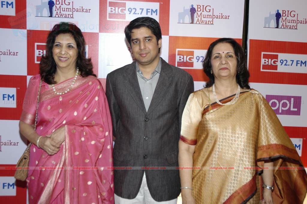 Vivek Oberoi at Big Mumbaikar Awards Event hd photo