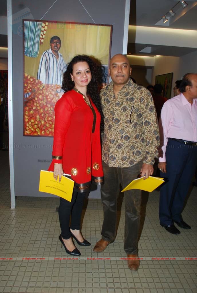 Perizaad Zoraibian at artist Janvi Mahimtura's art exhibition Event hd photo